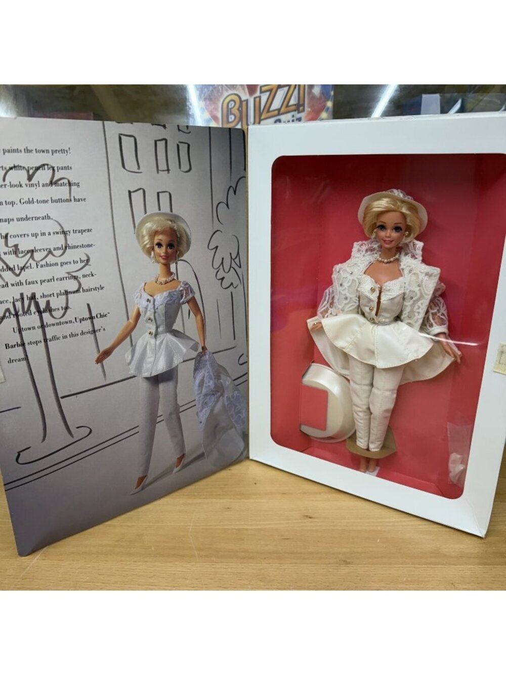 Barbie Uptown Chic Doll Classique Collection 1993 Mattel 11623